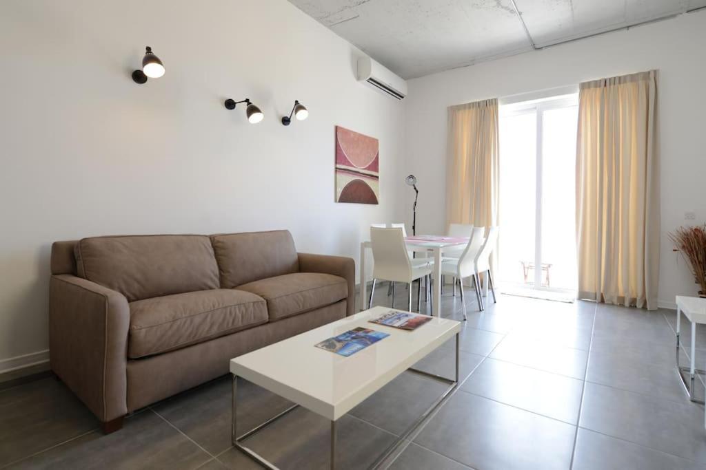 Vallettastay - Harbor View Gem- Sea View 1 Bed Apt Exterior photo